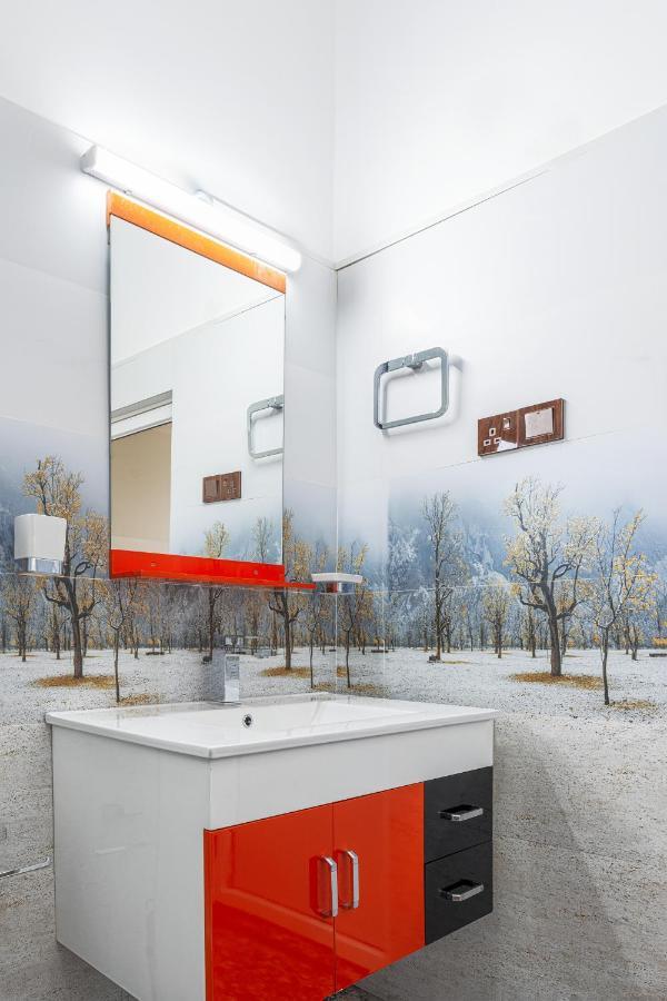 White Land City Hotel Дамбула Екстериор снимка
